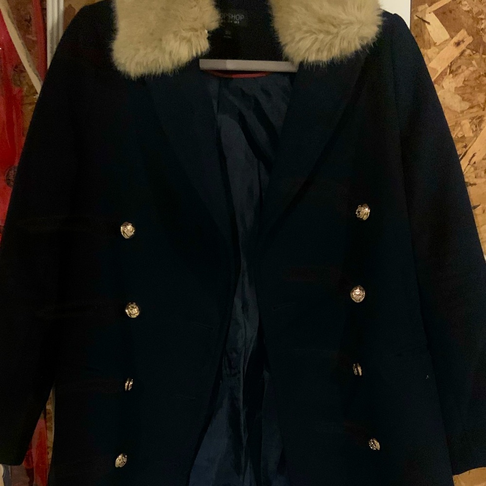 Almost brand new top shop coat detachable faux fur collar navy blue gold button